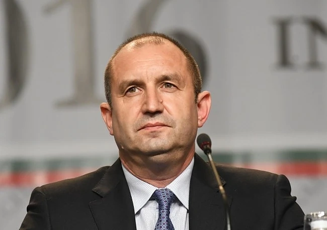 Радев: Много проблеми ще съпътстват Брекзит