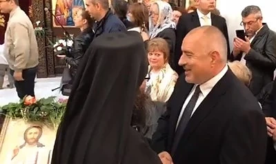 Борисов присъства на освещаването на новата катедрала в Ловеч 