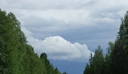Днес облачно с максимални температури между 21° и 26°