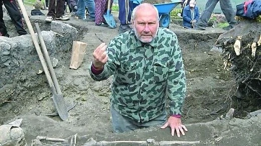 Търсят чудотворна корона в Родопите