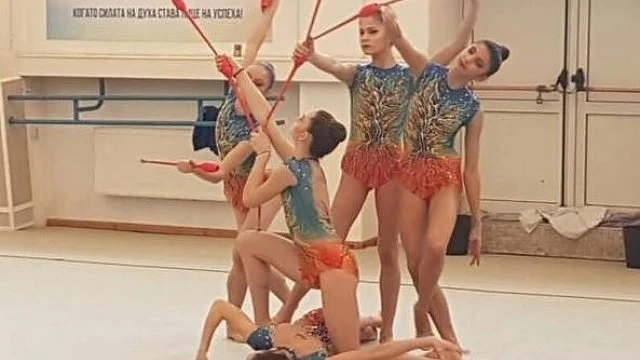 Ансамбълът ни девойки поведе в многобоя на Sofia cup