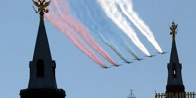 Русия отбелязва 9 май с пищен парад!