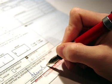 Днес е последният ден за годината, в който работим за държавата