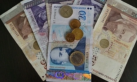 Българите харчат 75% от парите си за битово оцеляване 