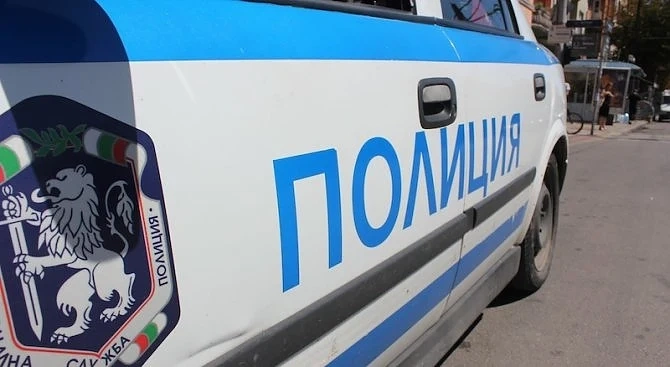 Баба даде 30 000 лв. на измамници