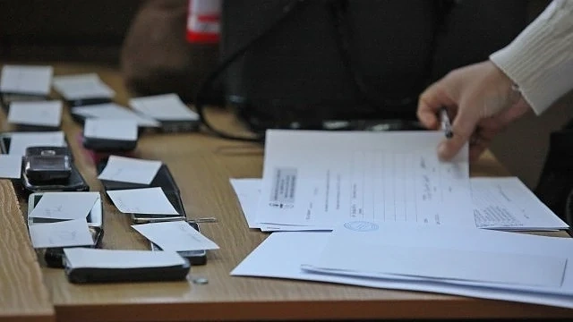 Техническа грешка в отговорите на задачите след VII клас 