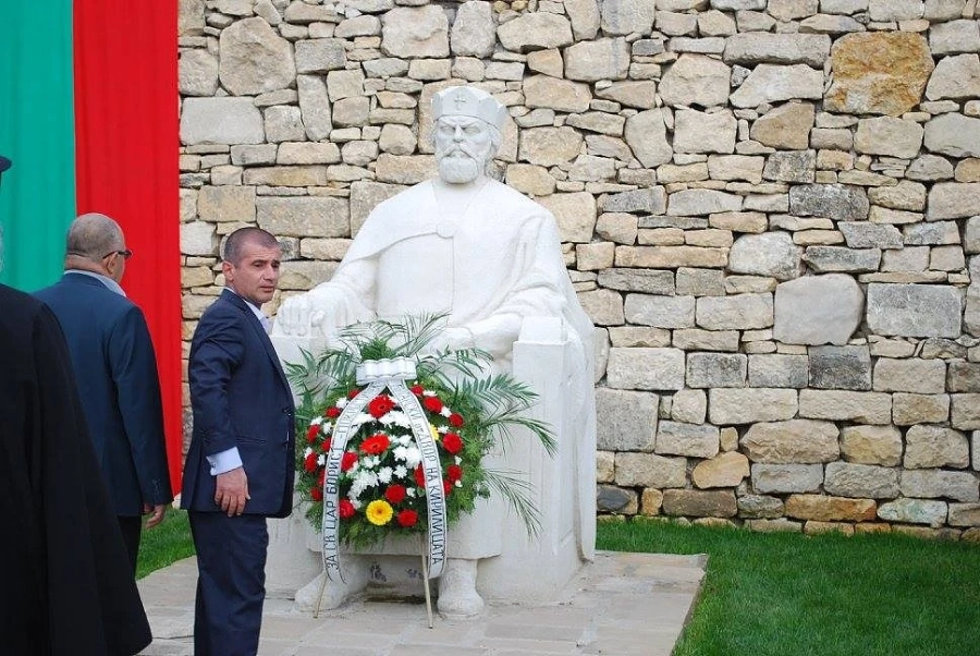 Разширяват Двора на Кирилицата и с Алея на писателите 