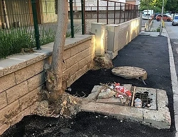 Тъпотия! Вижте как ремонтира Фандъкова