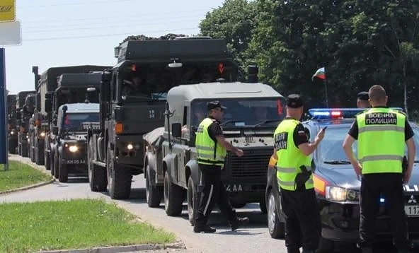 Британски военни конвои преминаха през Дунав мост