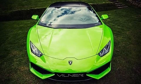 Lamborghini пусна зелен цвят 