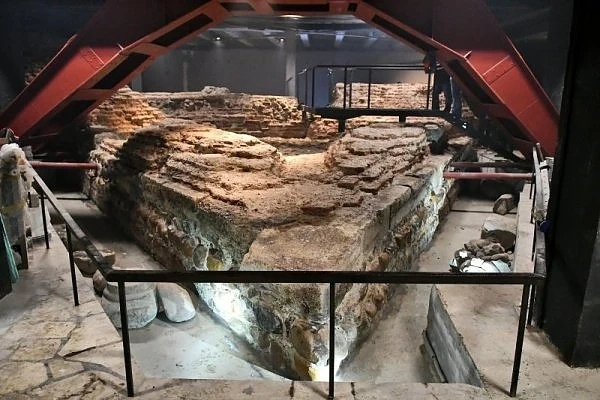 Фандъкова откри Триъгълната кула на Сердика 