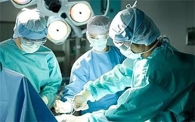 Като на филм: Заловиха в болница в Бургас избягал затворник