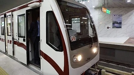 Авария спря първия лъч на метрото в час пик