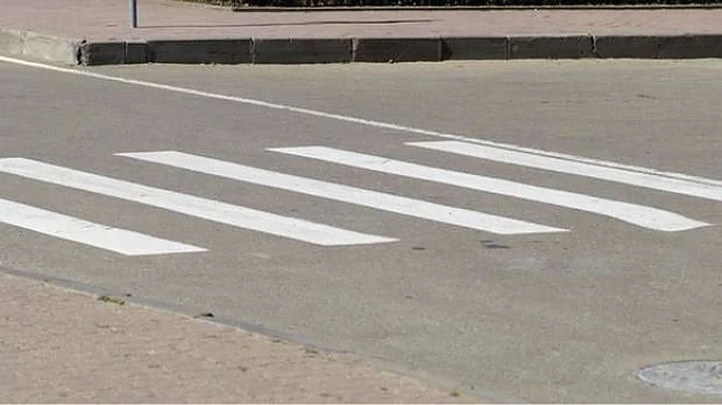 Блъснаха младо момиче на зебра в Пловдив  