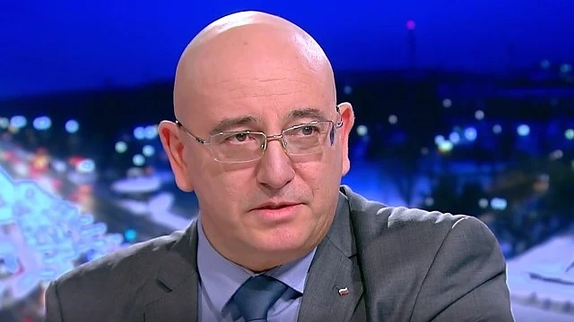 Ревизоро подгонва далаверите на Марешки