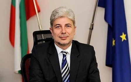 Министър Димов: Разглеждат се 5 варианта за участъка на „Струма“ през Кресненското дефиле