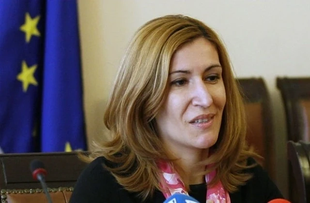 Ангелкова: Първи сме в ЕС по процент на ръста на туристите
