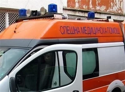 Тежка катастрофа между два автобуса край Атия