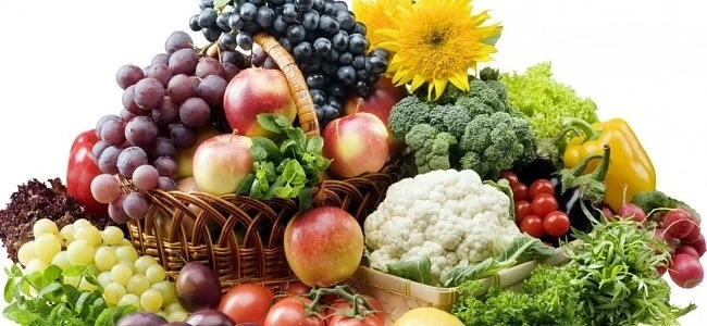 Диетолог съветва как да се храним и какво да пием в горещините