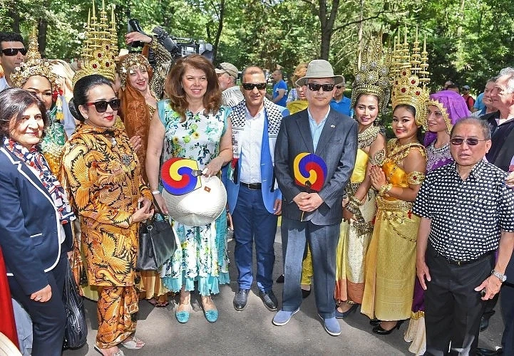 Открихa фестивала на азиатската култура \