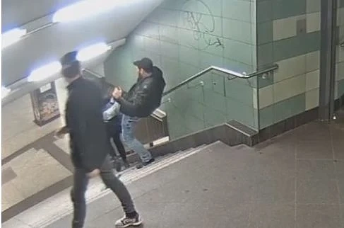 Българинът, изритал жена в берлинското метро, отива в затвора