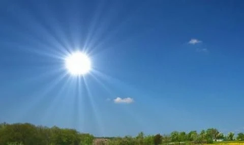 Днес слънчево с максимални температури между 28° и 33°