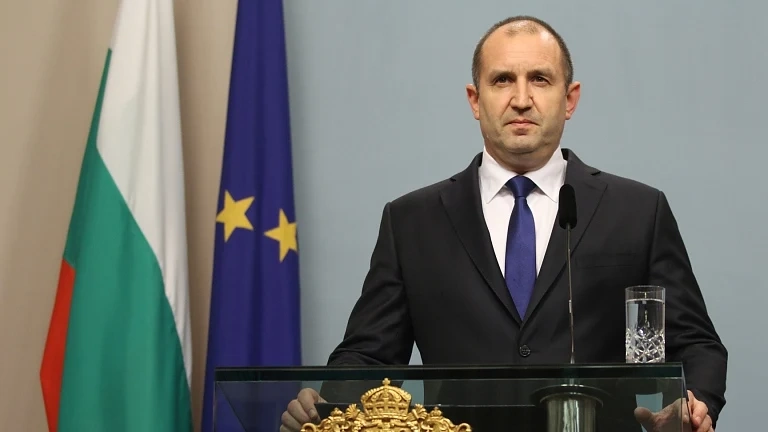 Протестите за въздуха в село Труд са дело на президента Румен Радев
