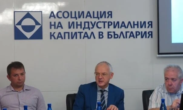 Работодателите искат да се увеличи списъкът на сезонните работници 