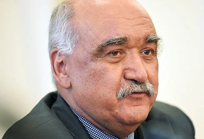 Парламентът избра проф. Камен Плочев за управител на НЗОК