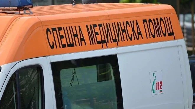 Десетки сигнали за припаднали хора в жегите