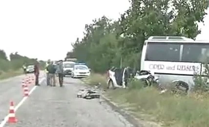 Черна неделя по пътищата: 9 души загинаха, а десетки бяха ранени