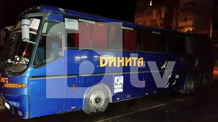 Късо съединение подпалило пожара в автобуса във Враца