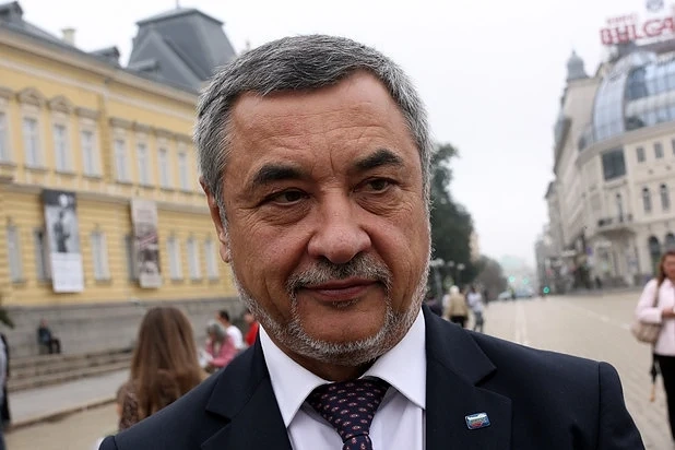 И Приморско вика Валери Симеонов  