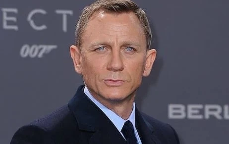 Даниел Крейг отново ще бъде агент 007 