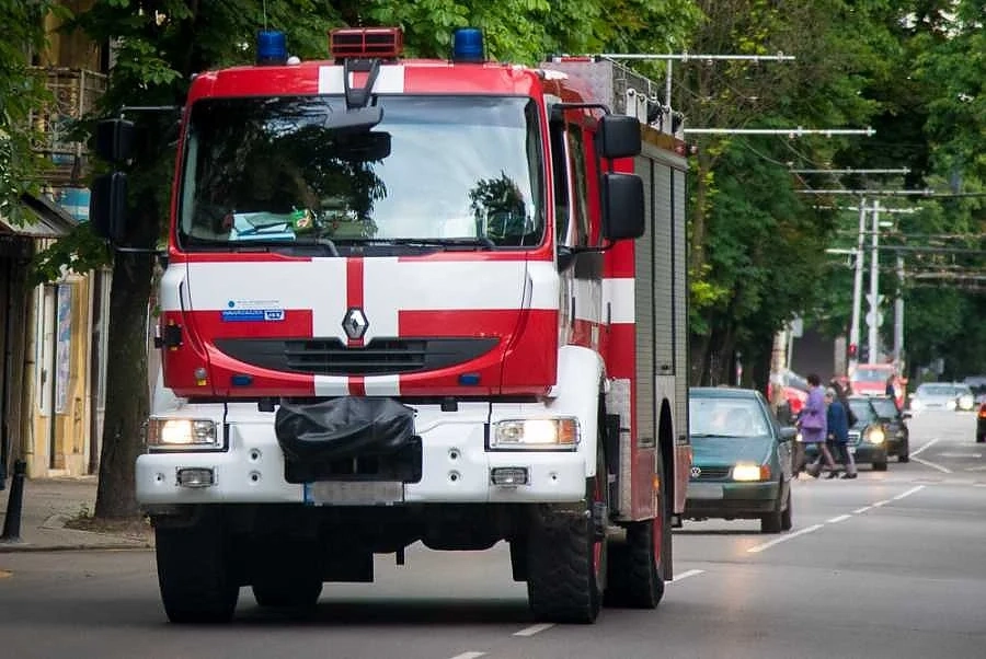 Кола се запали на \