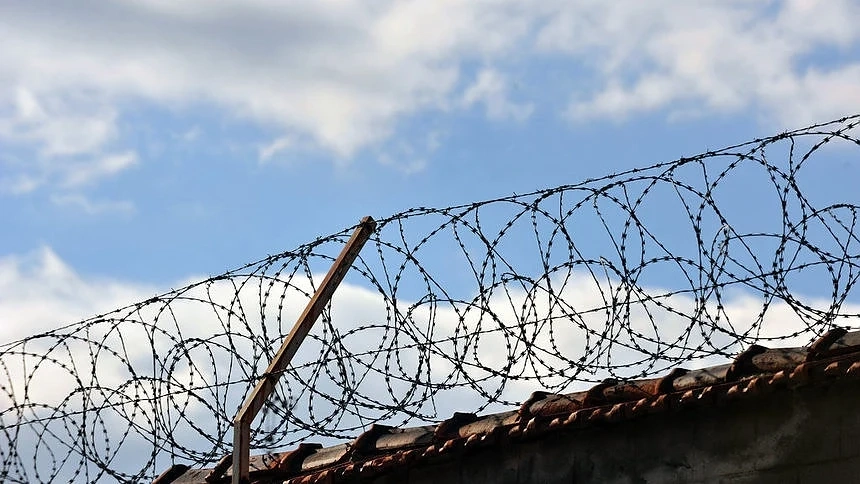 Губят се следите на беглеца от затвора в Стара Загора
