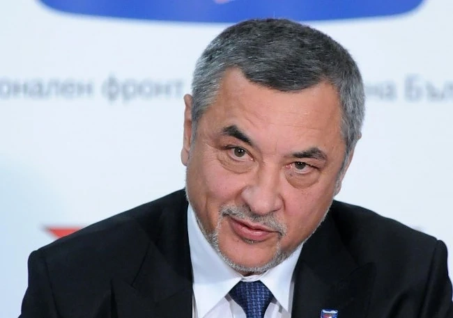 Валери Симеонов е горд от акцията си в Приморско. Потърпевши са и от \