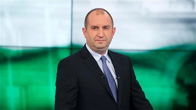 Румен Радев: Не може да отпадне проектът за купуването на нов изтребител
