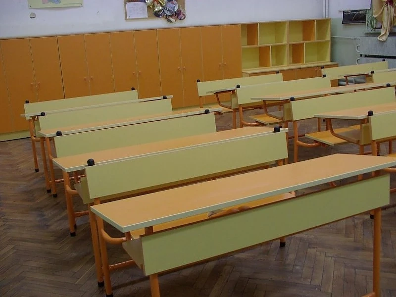 Пускат новите учебници най-късно до края на септември     