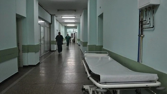 Скандал! Казаха на жена, че има рак, за да й вземат парите за операция