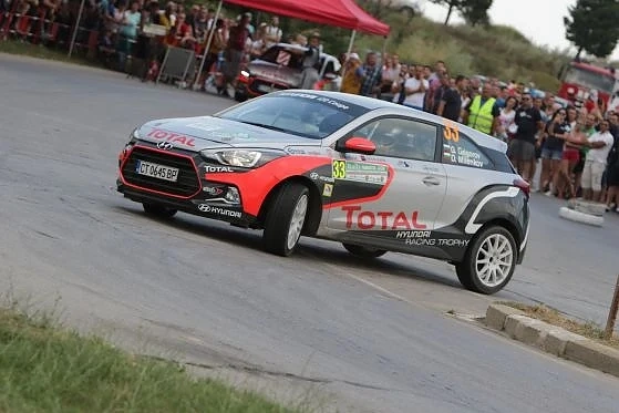 Решаваща битка за Hyundai Racing Trophy на рали \