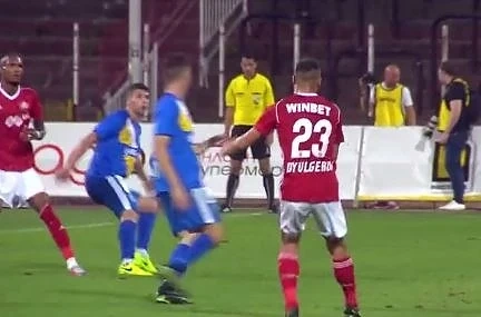 ЦСКА-София разби с 3:0 Верея 