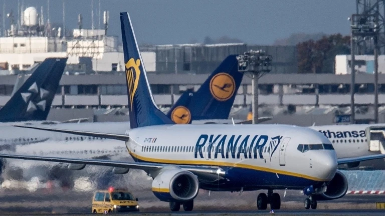 RyanAir ще отменя до 50 полета всеки ден 