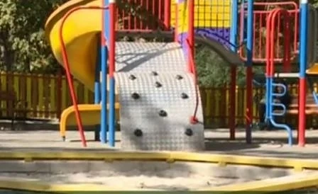 Няма да има пясъчници на детските площадки в Благоевград