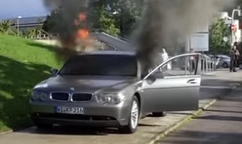 Италианецът, мразещ BMW отново запали автомобил 