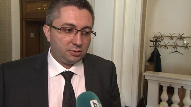 Нанков: Безплатното саниране не спира