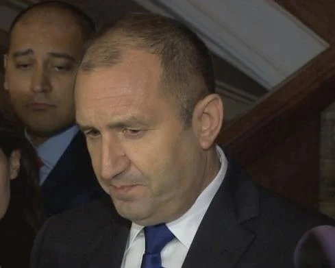 Президентът Радев върна избора за председател на ВАС