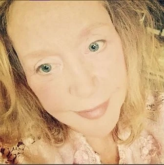 Алла Пугачова се показа без грим 