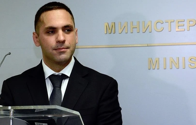 Върнаха лиценза на \