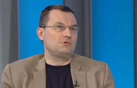 Доц.д-р Добрин Василев: Българският лекар не е обучен да общува с пациента